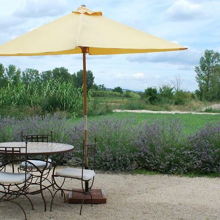 Maison De Charme Dans Domaine 17Eme Тараскон Екстериор снимка