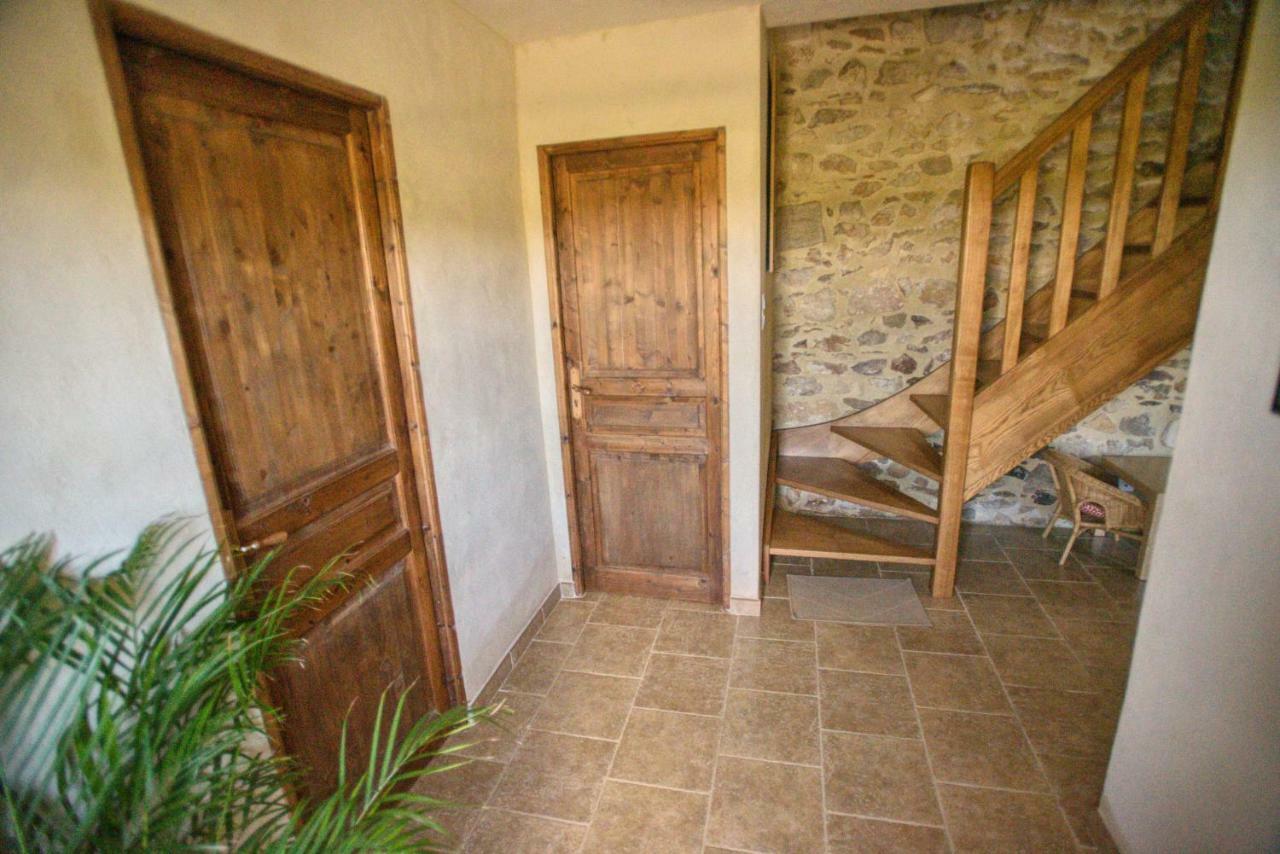 Maison De Charme Dans Domaine 17Eme Тараскон Екстериор снимка