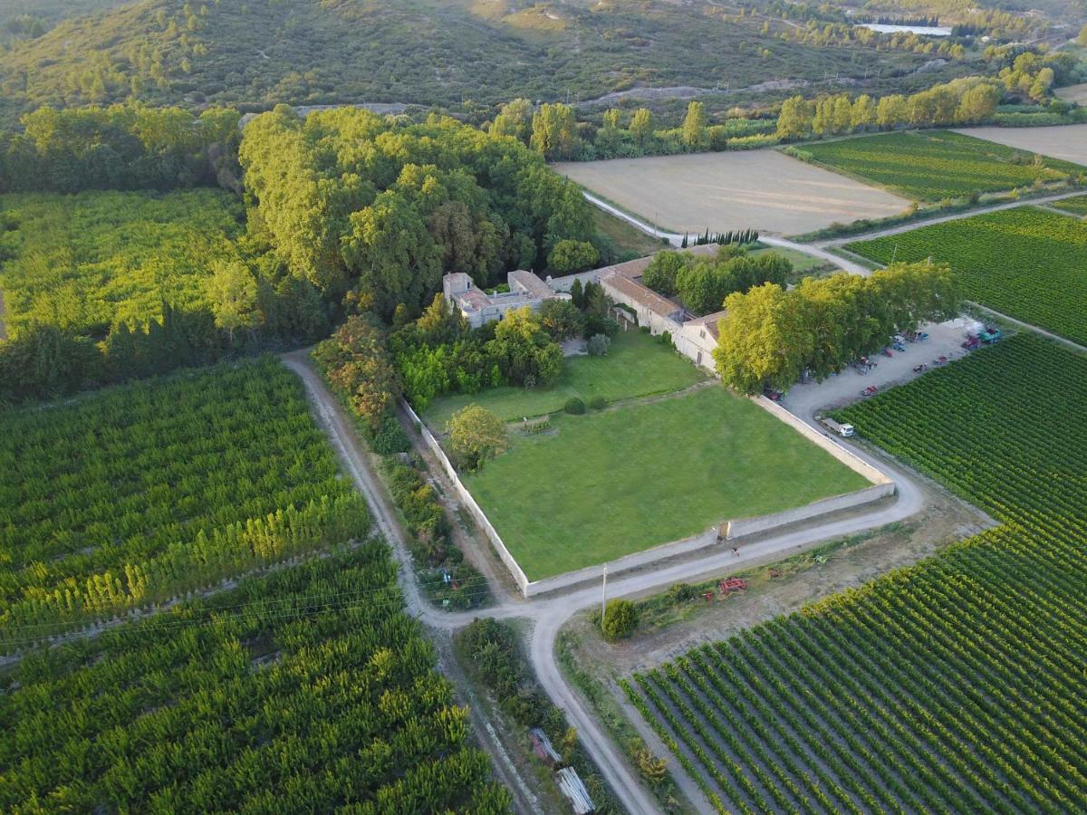 Maison De Charme Dans Domaine 17Eme Тараскон Екстериор снимка